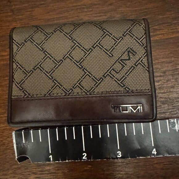 Tumi Ticon Double Billfold Dark Brown Cappuccino Wallet Gusseted Card Case - Picture 9 of 10